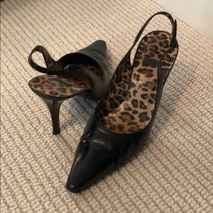 GORGEOUS Stuart Weitzman black leather sling back